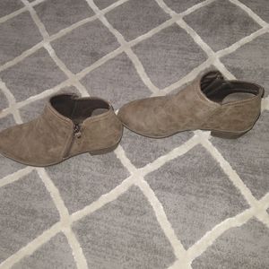 Arizona ankle boots